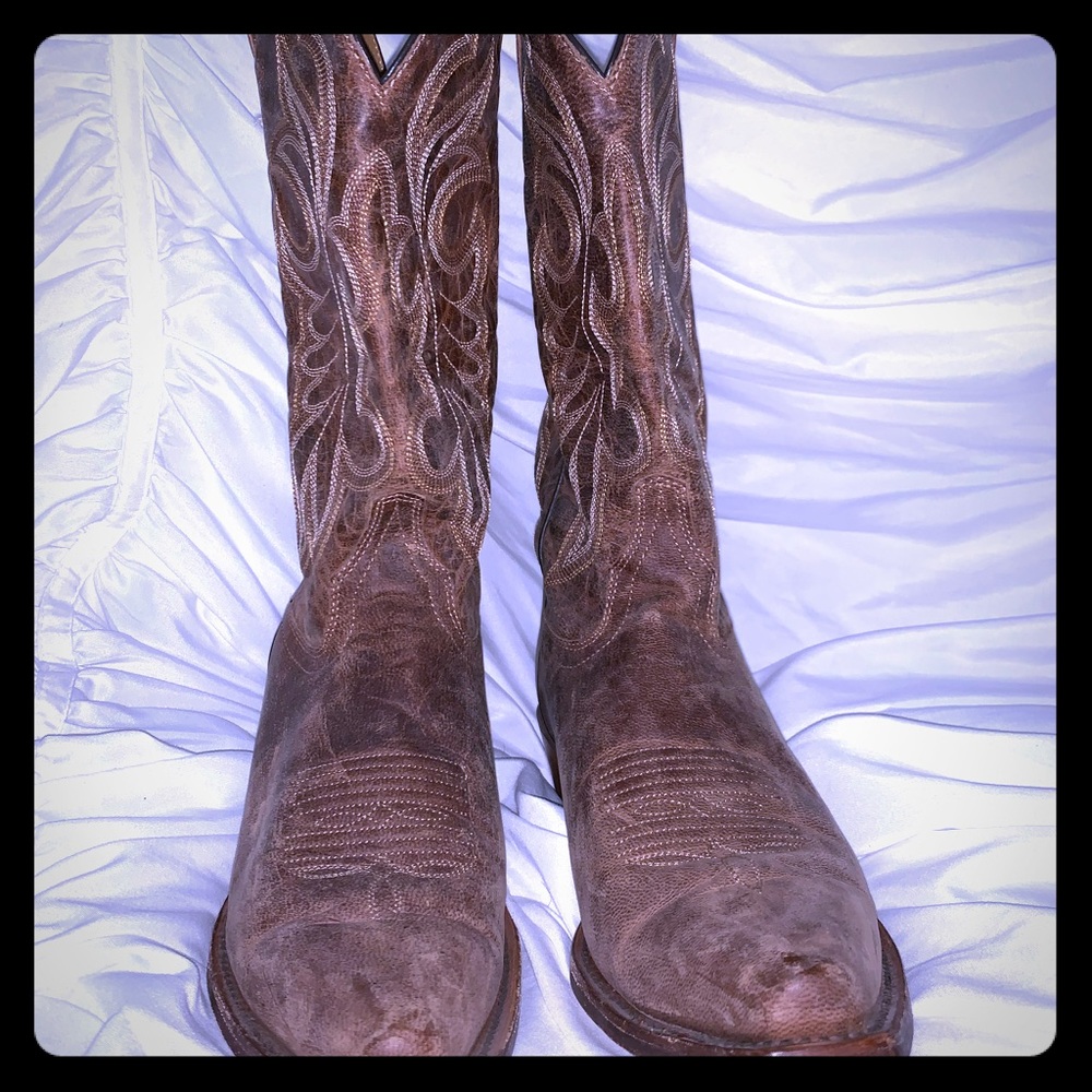Shyann cowboy boots!